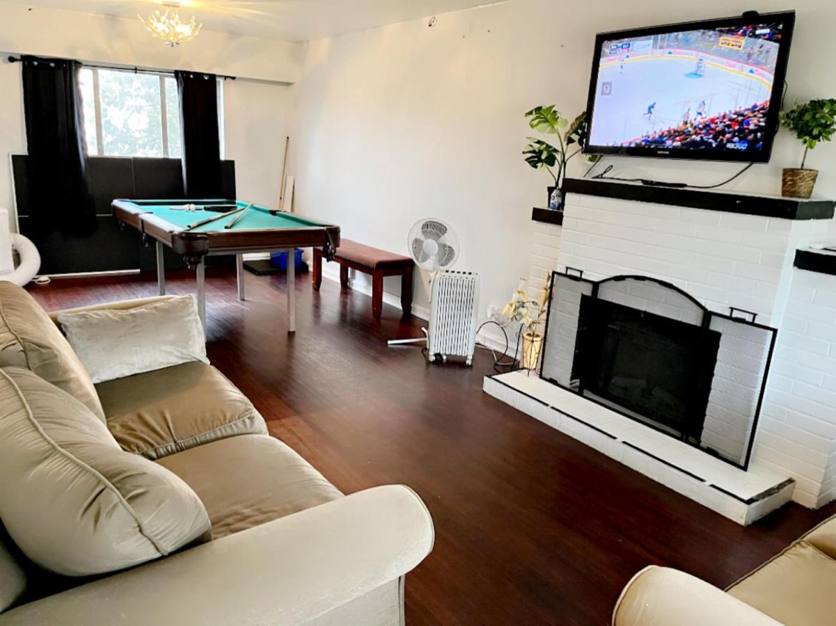 Vila Vintage - 3 Bed House - North Surrey - Ping-Pong And Pool Table - Tv Cable Exteriér fotografie